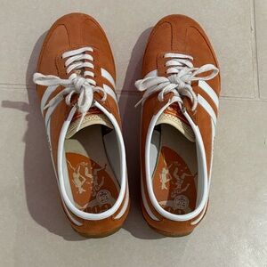 Gola Harrier Orange Suede Retro Sneakers Terrace Style Gum Sole men’s Size 7